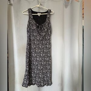 Ann Taylor LOFT dress size 8.